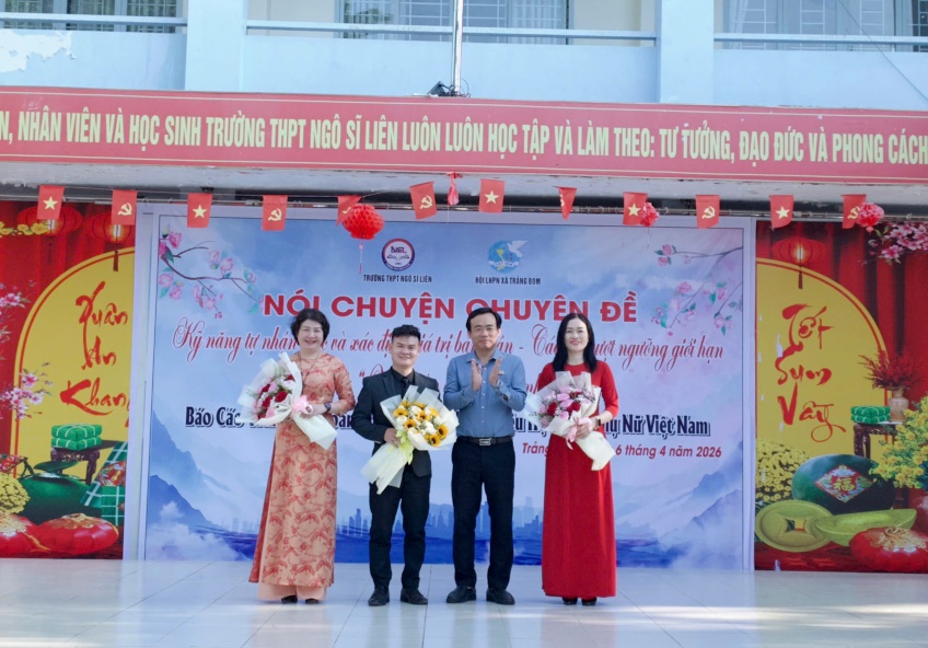 Description: C:\Users\THAO\Downloads\2.jpg